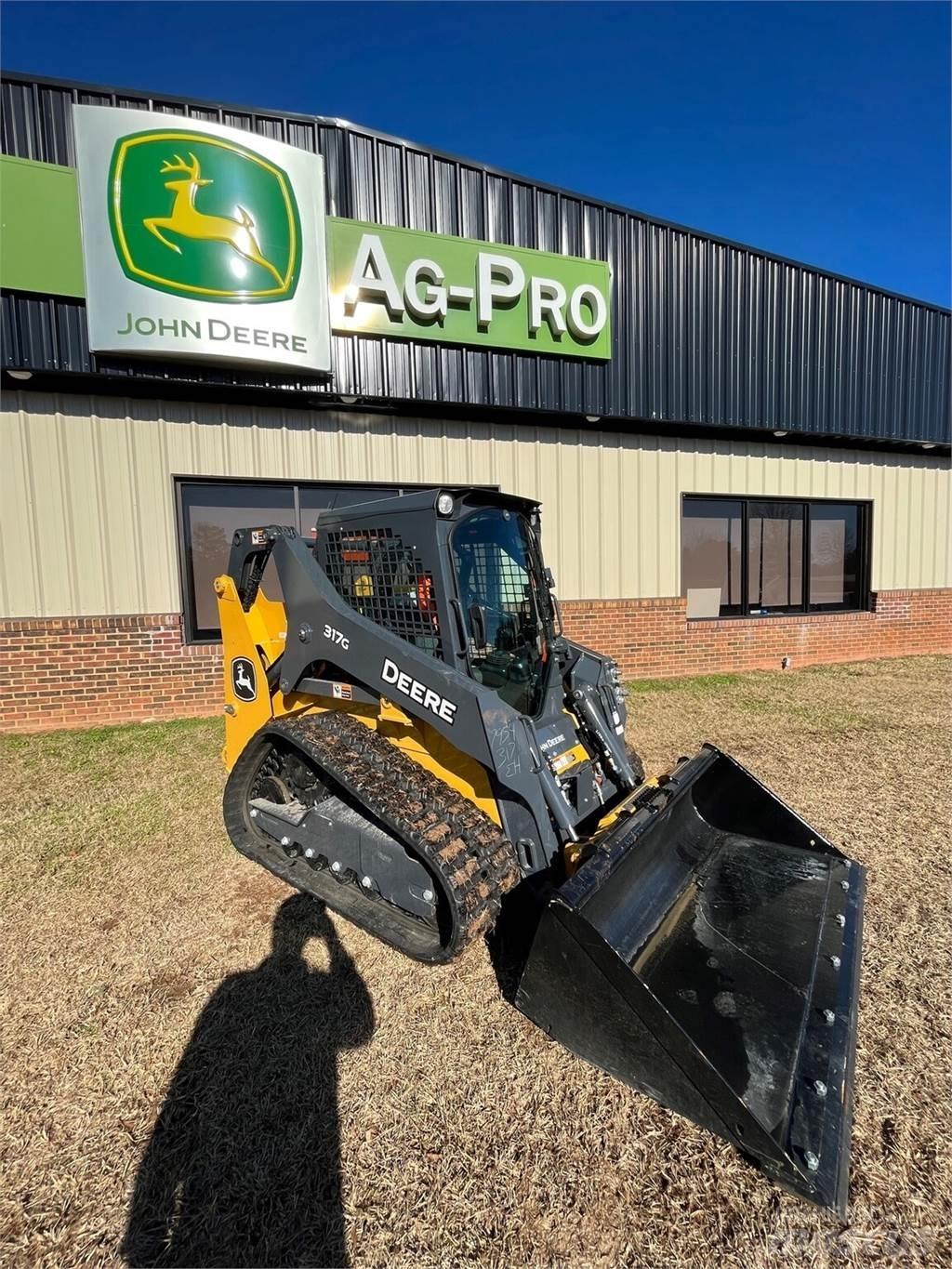 John Deere 317G لوادر صغيرة