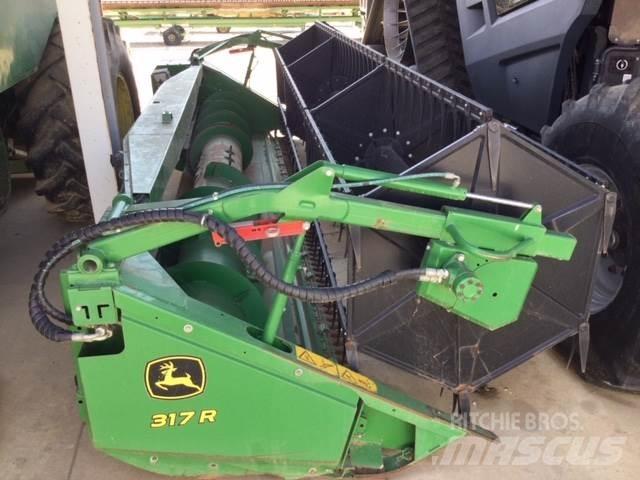 John Deere 317R ملحقات الحصادات