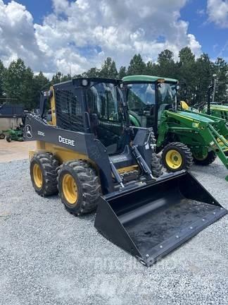 John Deere 320G لوادر انزلاقية التوجيه