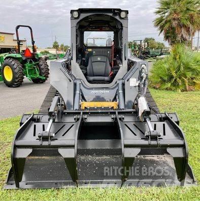 John Deere 325G لوادر صغيرة
