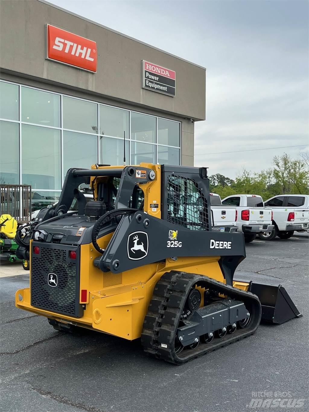 John Deere 325G لوادر صغيرة