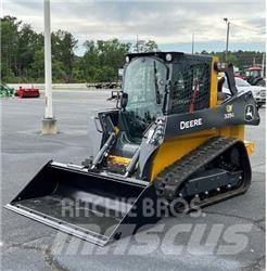 John Deere 325G لوادر انزلاقية التوجيه