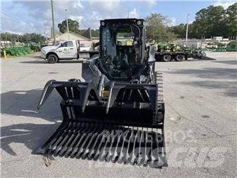 John Deere 325G لوادر صغيرة