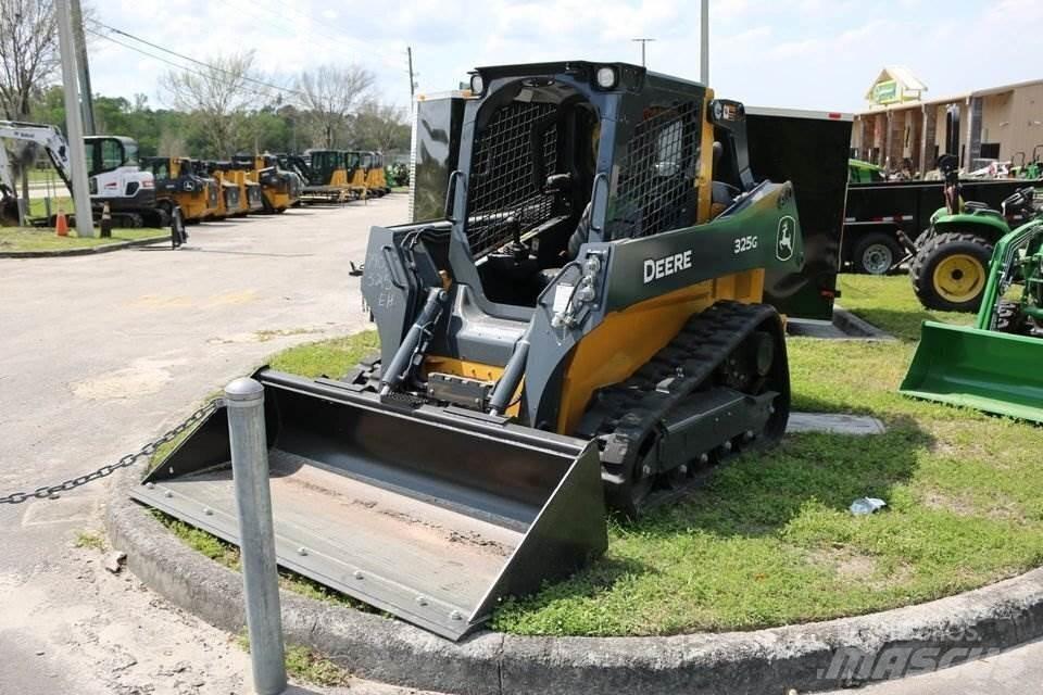 John Deere 325G لوادر صغيرة