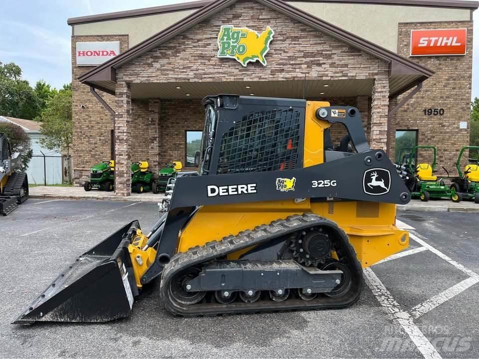 John Deere 325G لوادر صغيرة