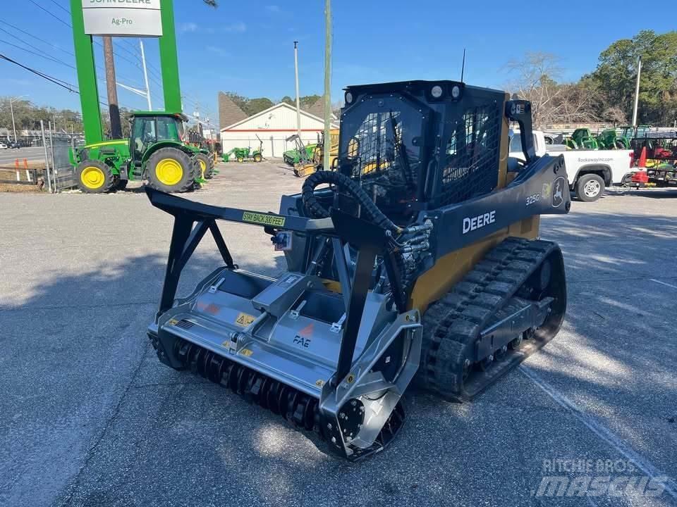 John Deere 325G لوادر صغيرة