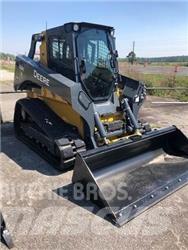 John Deere 331G لوادر صغيرة
