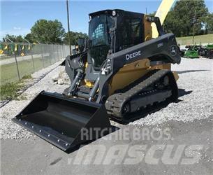 John Deere 331G لوادر صغيرة