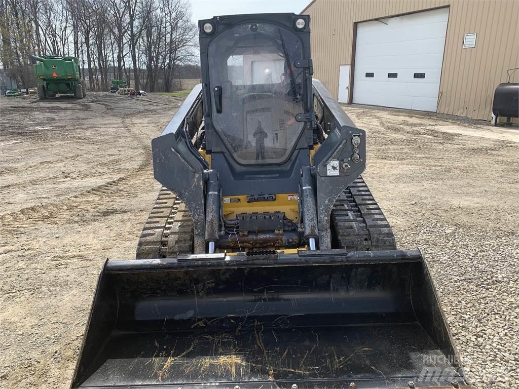 John Deere 333G لوادر صغيرة