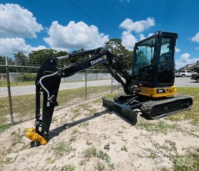 John Deere 35 P حفارات صغيرة أقل من 7 طن (حفارات صغيرة)