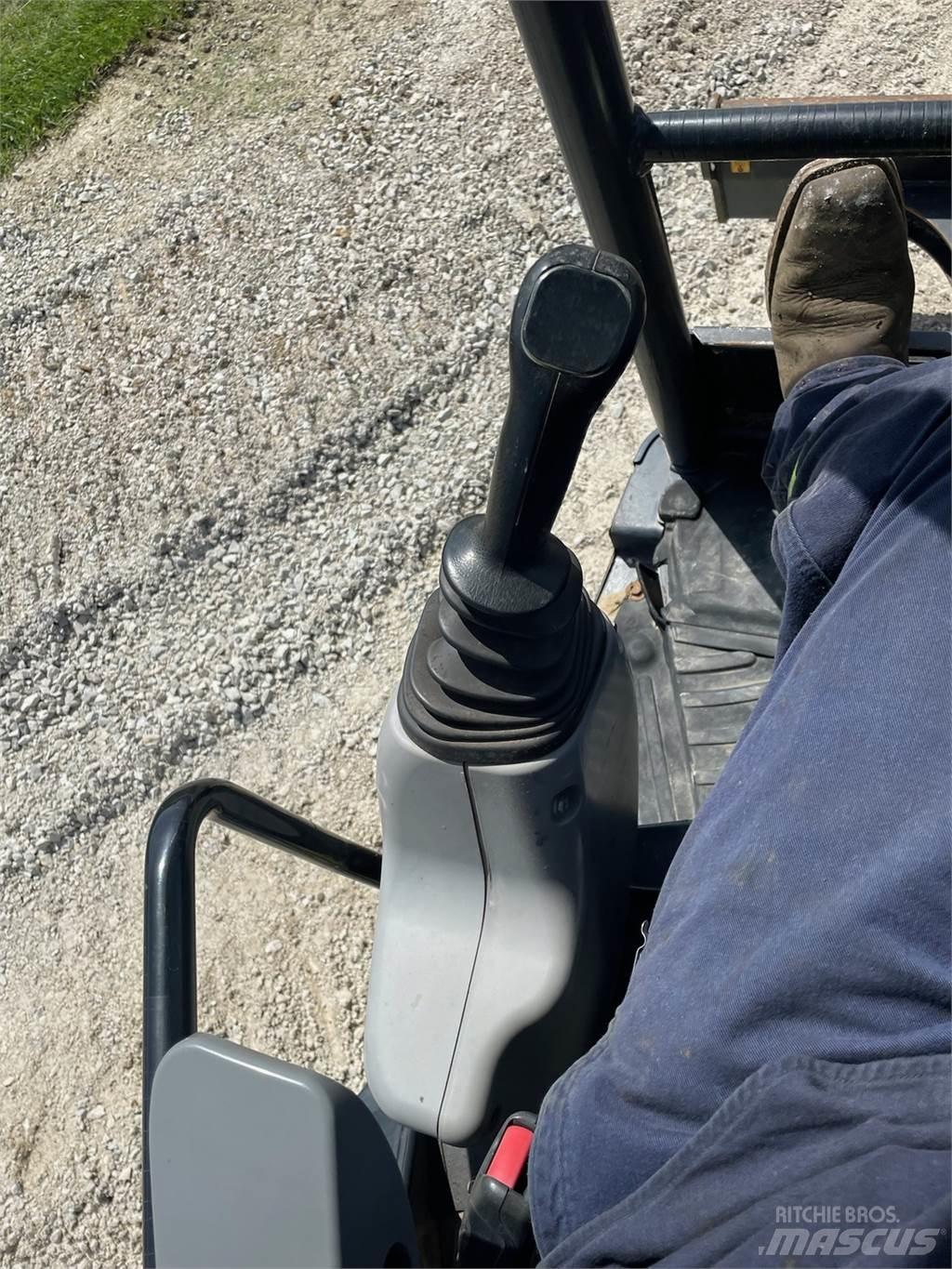 John Deere 35G حفارات صغيرة أقل من 7 طن (حفارات صغيرة)
