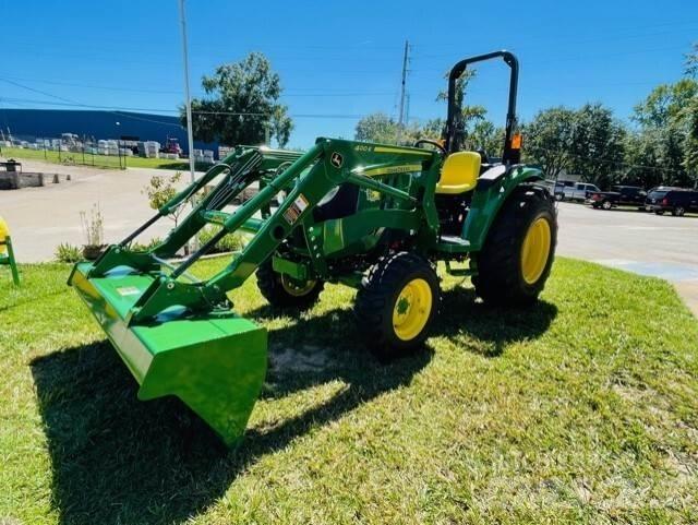 John Deere 4044M الجرارات