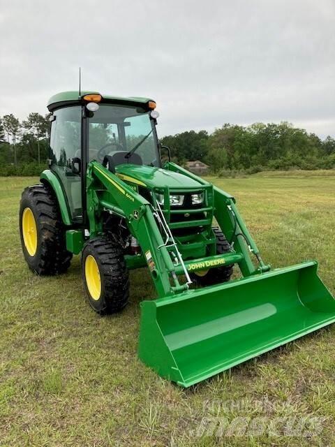 John Deere 4044R الجرارات