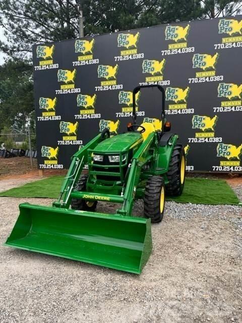 John Deere 4044R الجرارات