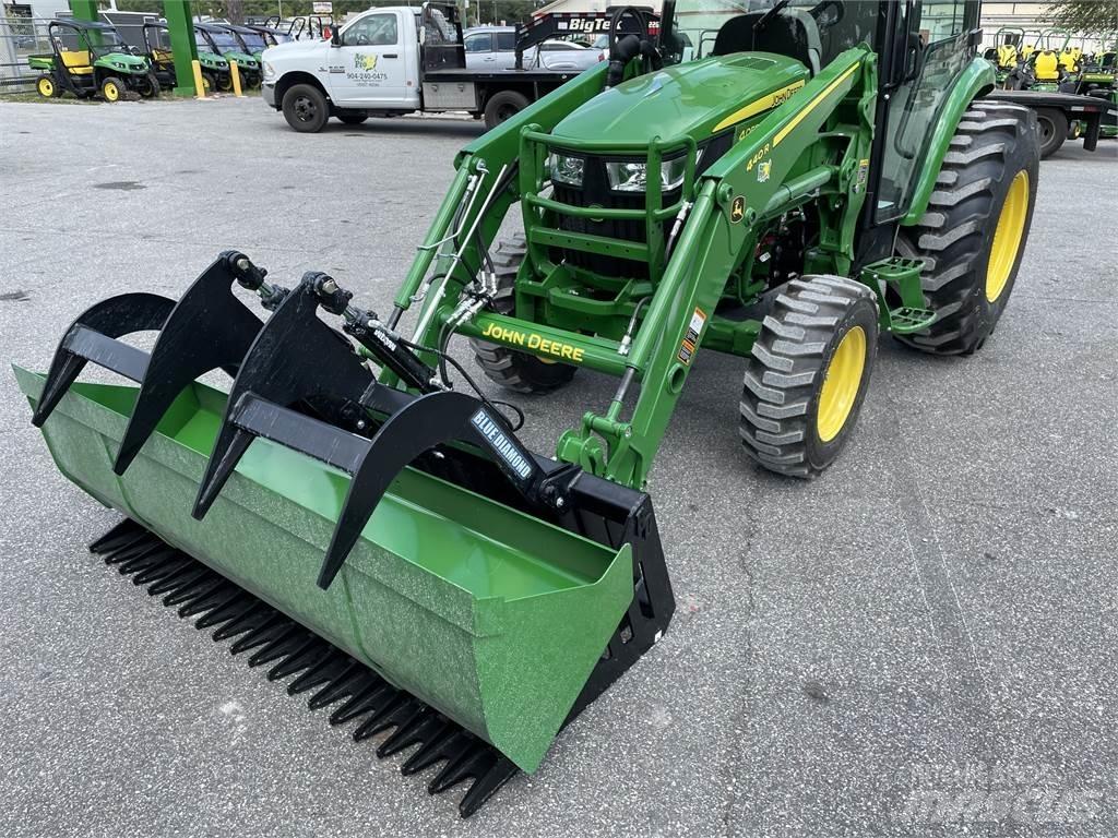 John Deere 4052R الجرارات