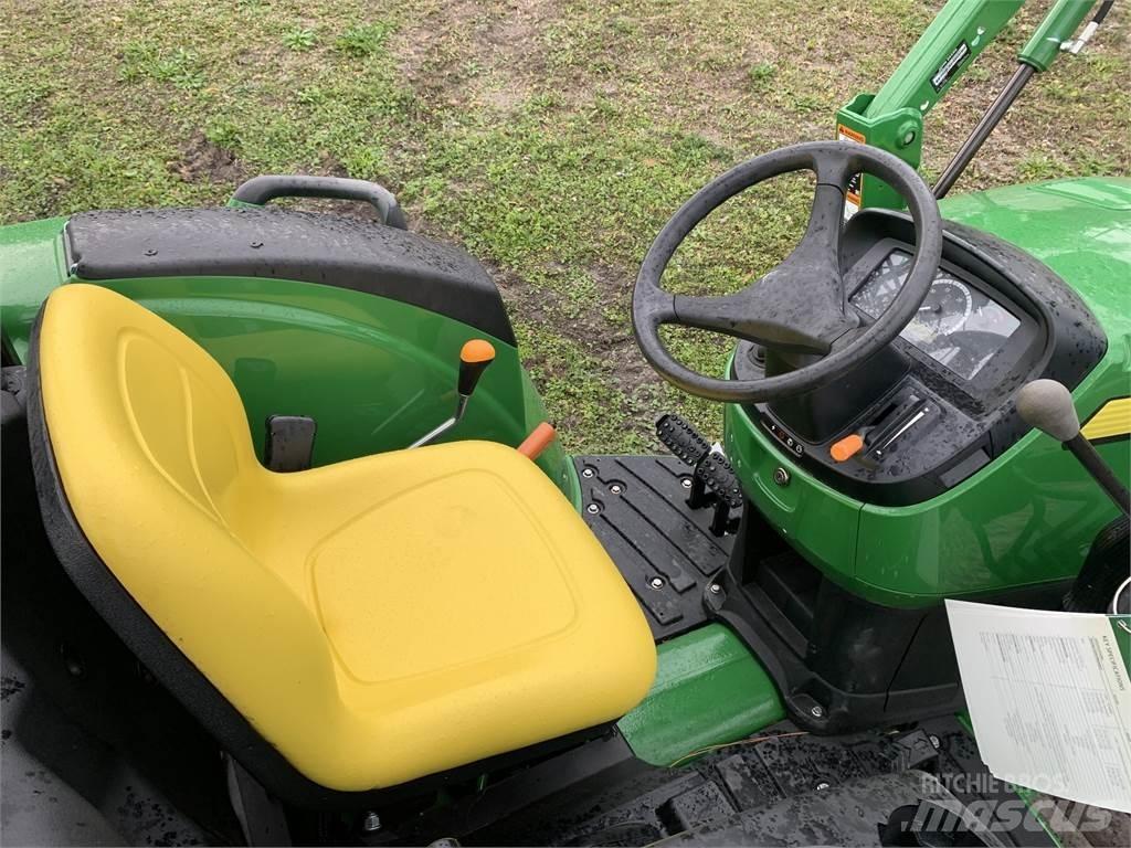 John Deere 4066M الجرارات