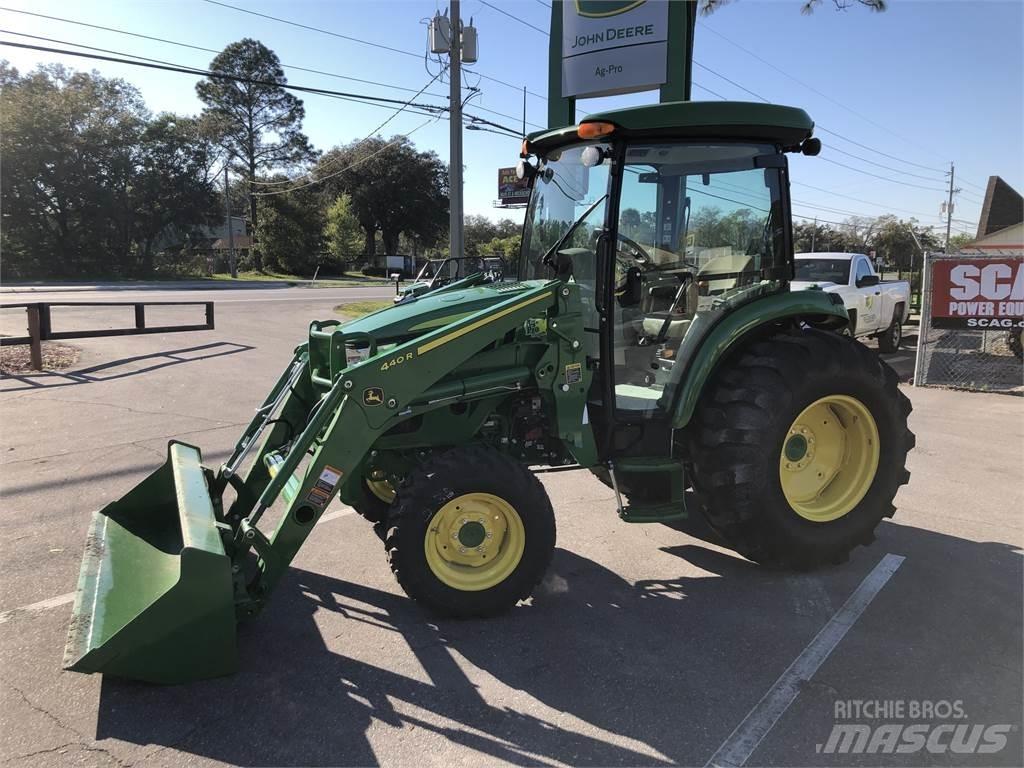 John Deere 4066R الجرارات