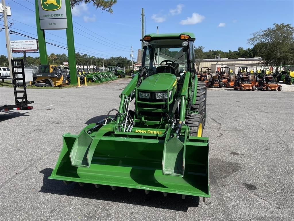 John Deere 4066R الجرارات