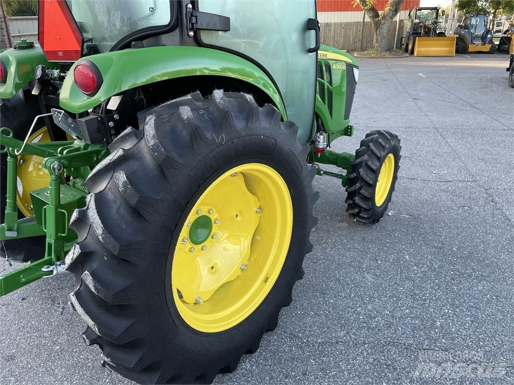 John Deere 4066R الجرارات