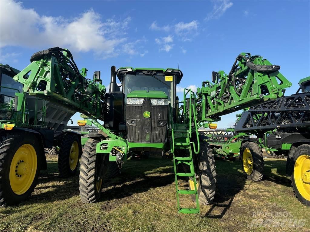 John Deere 412R الرشاشات
