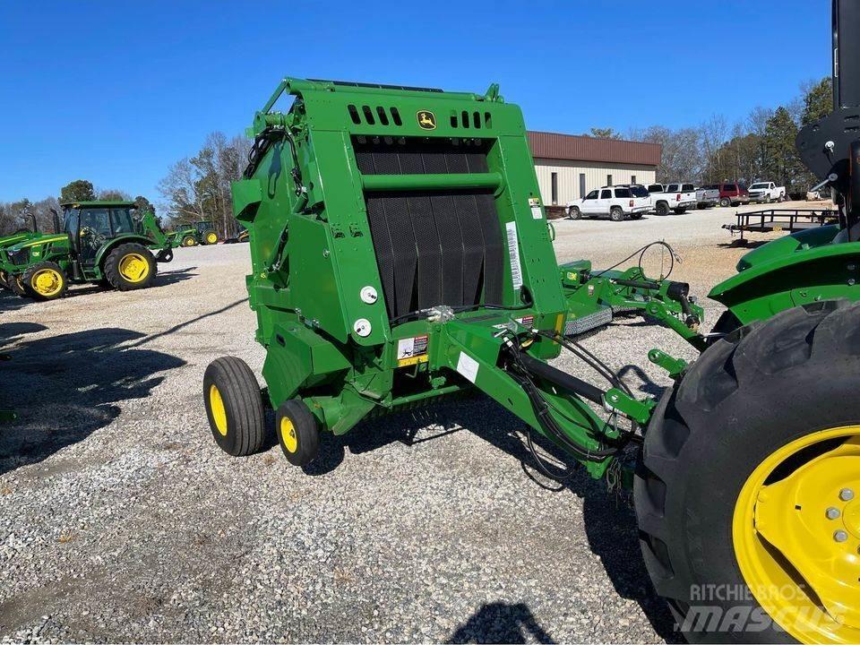 John Deere 450E محزمات مستديرة
