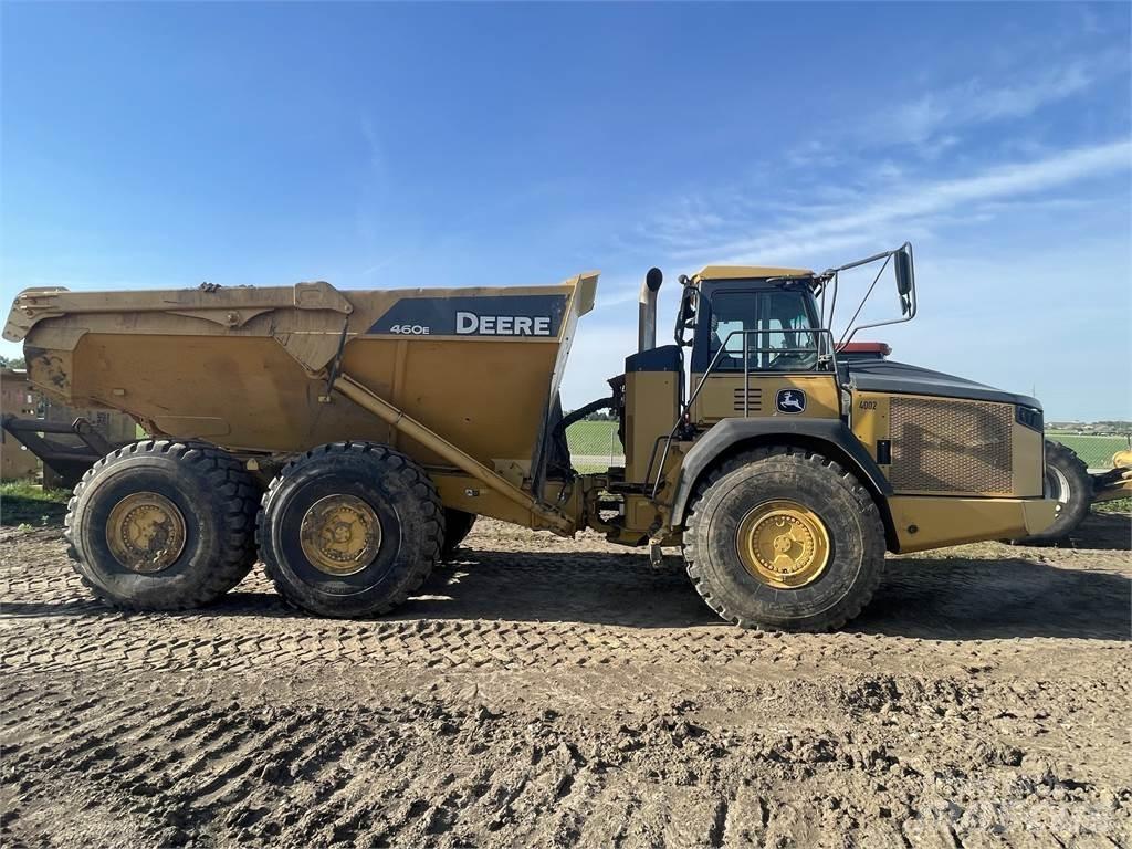 John Deere 460E ساحبات مفصلية