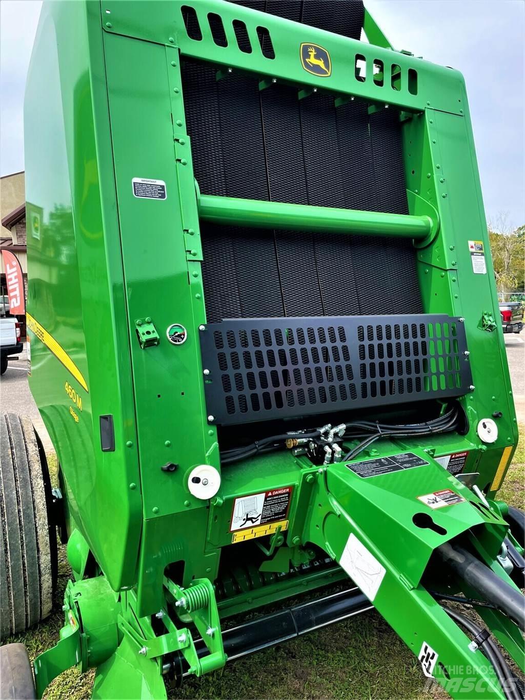 John Deere 460M محزمات مستديرة
