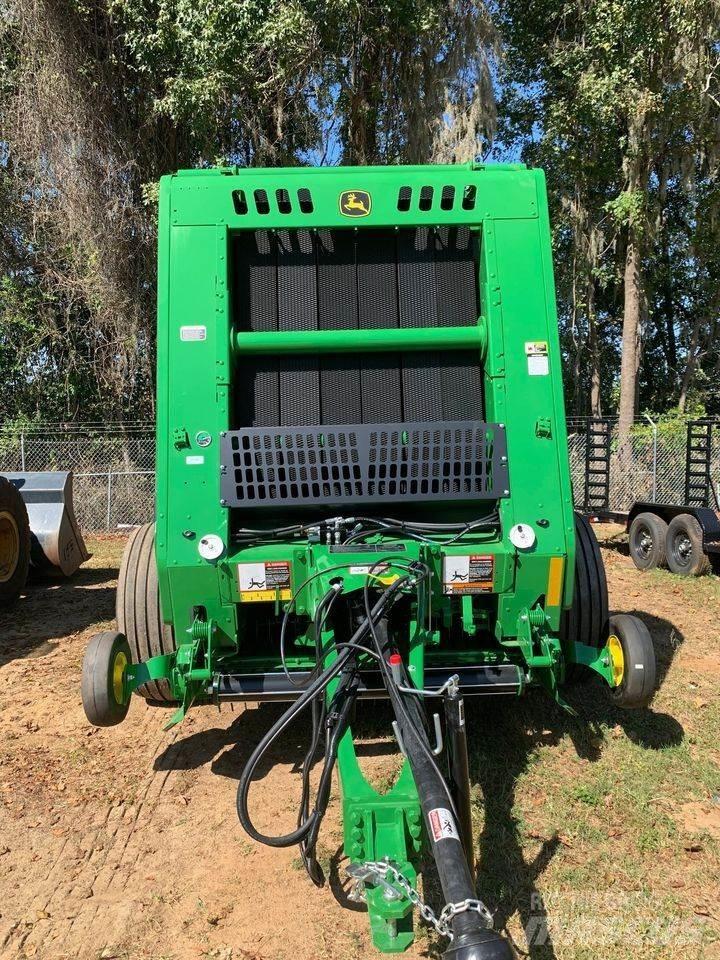 John Deere 460M محزمات مستديرة