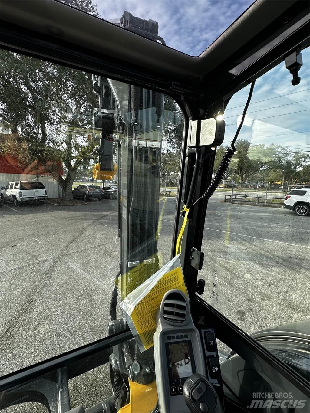 John Deere 50 P حفارات صغيرة أقل من 7 طن (حفارات صغيرة)