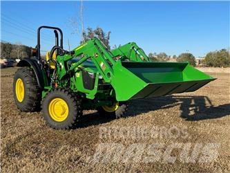 John Deere 5045E الجرارات