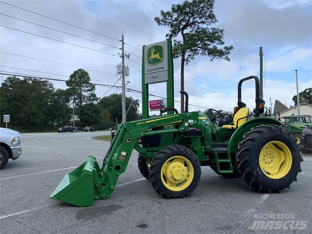 John Deere 5075E الجرارات