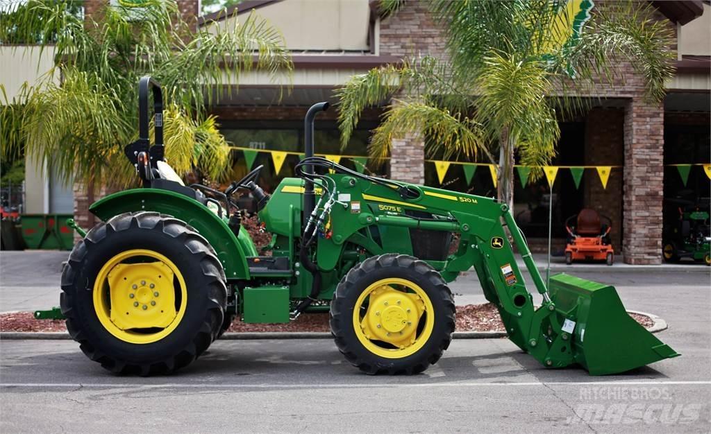 John Deere 5075E الجرارات
