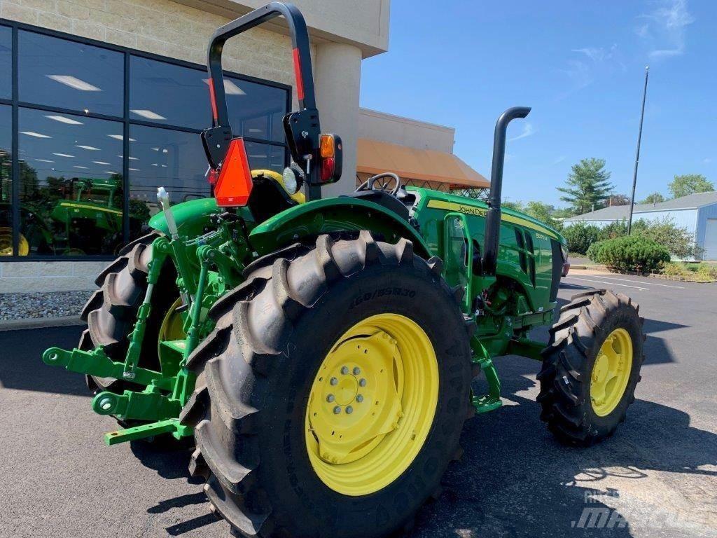 John Deere 5075M الجرارات