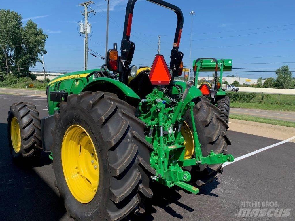 John Deere 5075M الجرارات
