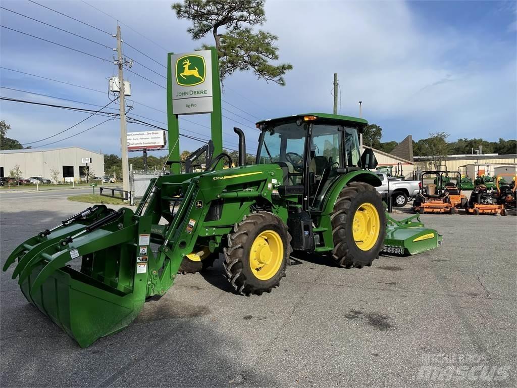 John Deere 5090E الجرارات