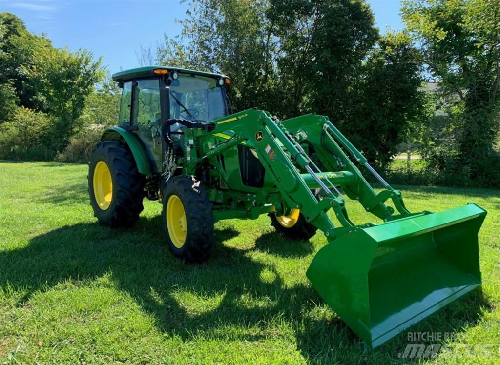 John Deere 5100E الجرارات