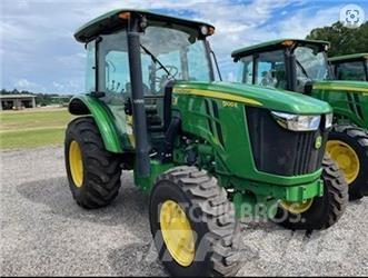 John Deere 5100E جرارات مدمجة
