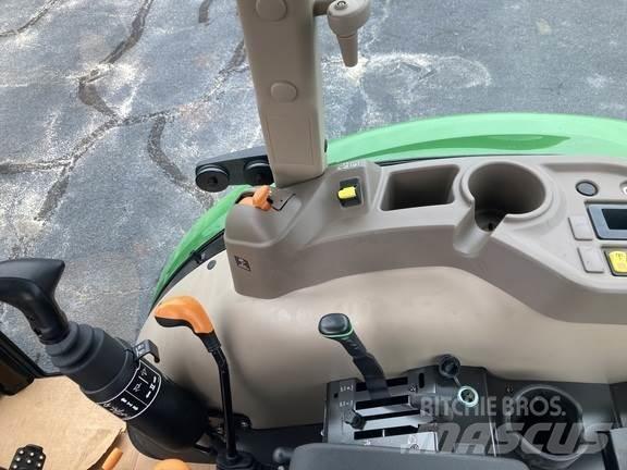 John Deere 5100E الجرارات
