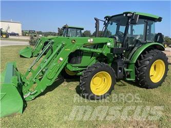 John Deere 5115M الجرارات