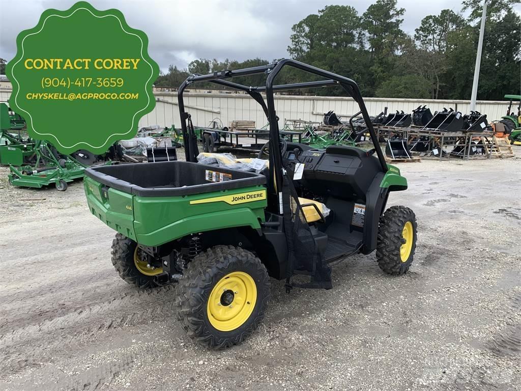 John Deere 560E ماكينات منفعة عامة