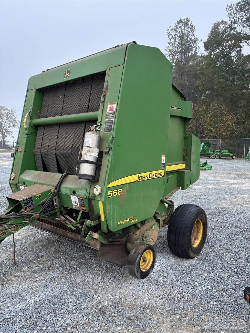 John Deere 568 محزمات مستديرة
