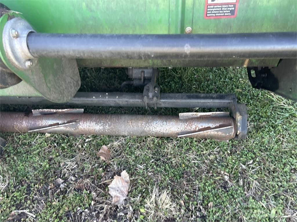 John Deere 608C ملحقات الحصادات