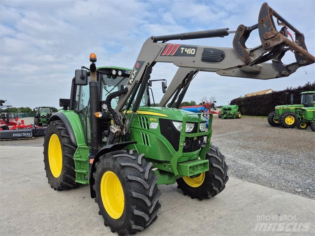 John Deere 6115M الجرارات