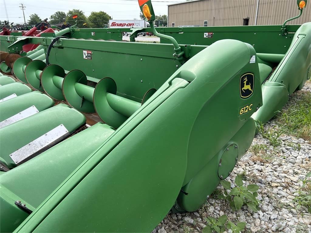 John Deere 612C ملحقات الحصادات