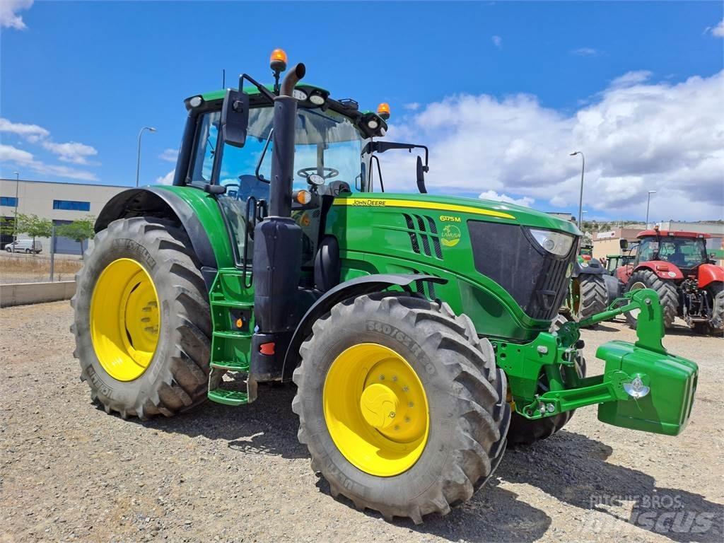 John Deere 6175M الجرارات
