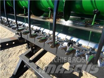 John Deere 625F ملحقات الحصادات