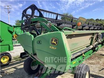 John Deere 635F ملحقات الحصادات