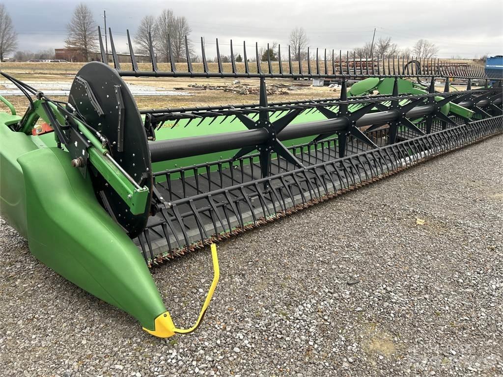 John Deere 640FD ملحقات الحصادات