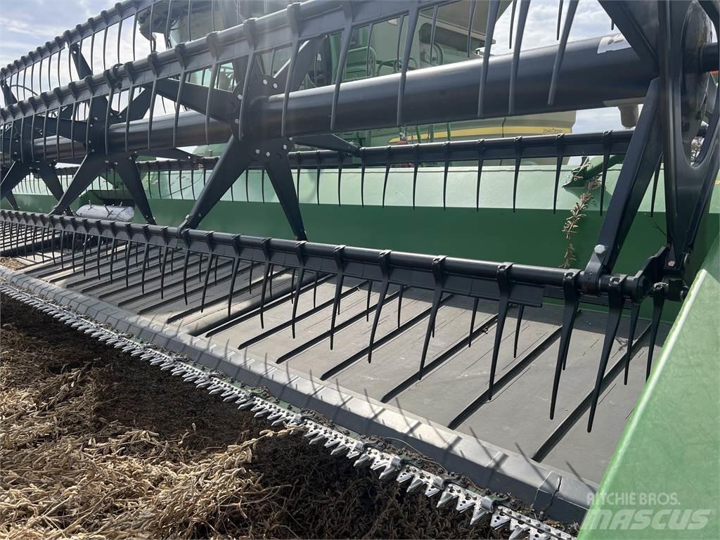 John Deere 640FD ملحقات الحصادات