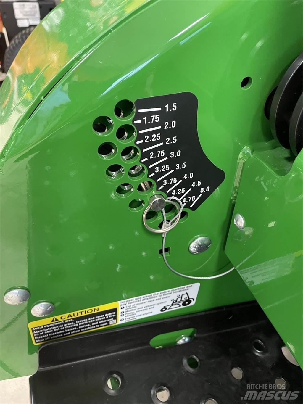 John Deere 661R ركوب الحشائش